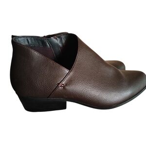 AEROSOLES Brown Ankle Boots